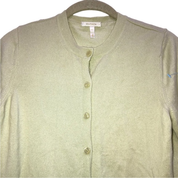 ESCADA Cashmere Silk pale pastel green cardigan sweater 40 M
no flaws 
38 bust - Picture 3 of 8